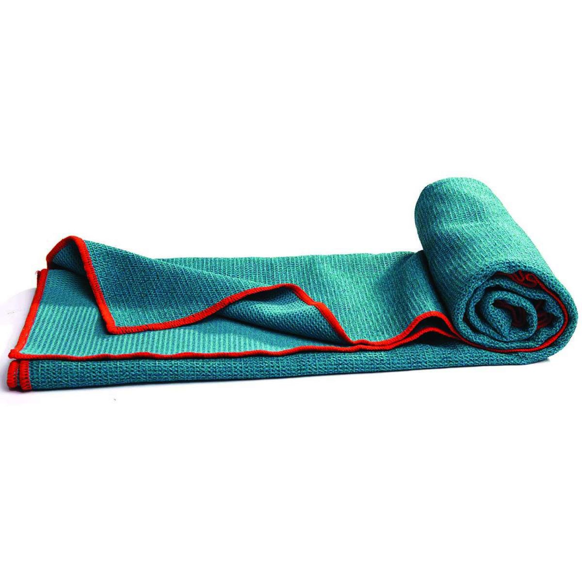  Vive Non Slip Yoga Towel & Hand Towel - Microfiber, Quick  Drying, Washable, Lightweight - Non Slip Grip Hot Pilates Mat- Soft & Large  Sweat Absorbent for Workouts & Safe Exercise 